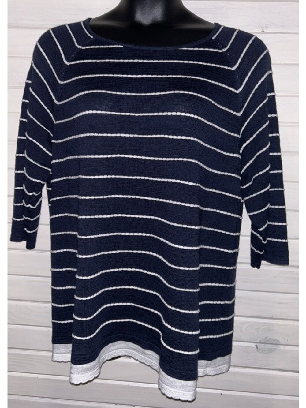 CJ BANKS Sz PLUS 2X Blue White Striped Lightweight 3/4 Sleeve Sweater EUC